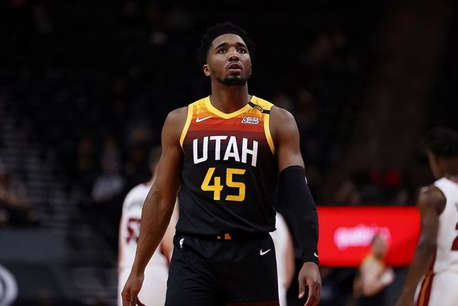 织中场进攻 织中场进攻